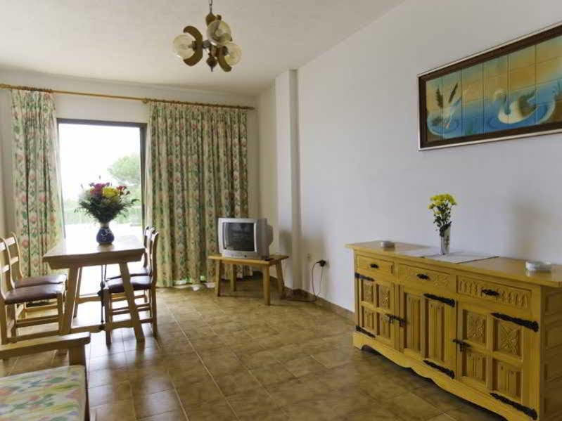 Typic Art Apartament